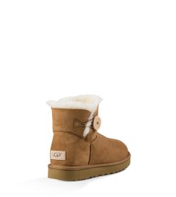 UGG Classic Boots-Mini Bailey Button Ii, Chestnut