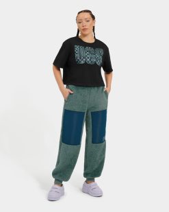 UGG RTW Collection-Thahlia Cropped Logo Tee, Tarr