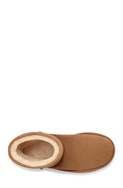 UGG Classic Boots-Classic Short, Chestnut